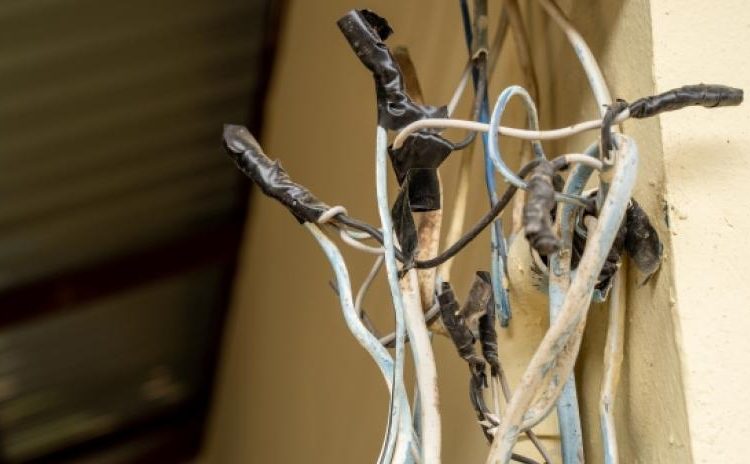 Переваги електроінспекції старого будинку